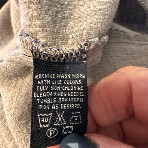 Eddie Bauer Men’s Gray Sweatshirt - Picture 5 of 9